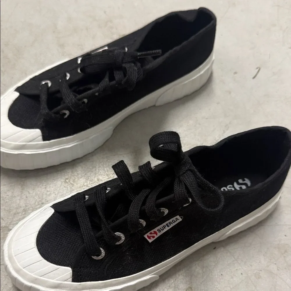 Superga Classic Black Lace-Up Sneakers Size 36 BRAND NEW